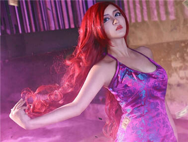 好运姐COS：枪口喷着火焰的黑帮狂花