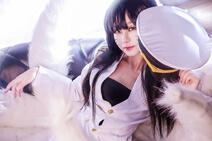 2016年最美cos福利 纯白制服真人阿狸