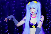 <b>lol唯美系COS 温柔可人日女给你冬日温暖</b>