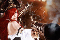 <b>性感好运姐空降瓦罗兰 报告队长下路已GG</b>