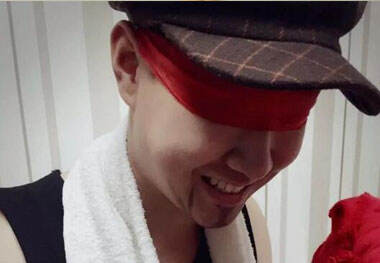 真人版地下拳王盲僧 这个拳法有点牛！