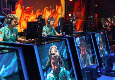 全明星赛激情开幕 LPL实力碾压外卡轻松获胜