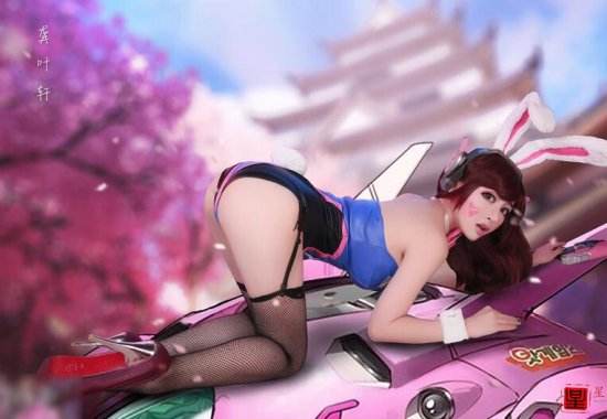 复旦校花龚叶轩COS《守望先锋》美貌D.VA