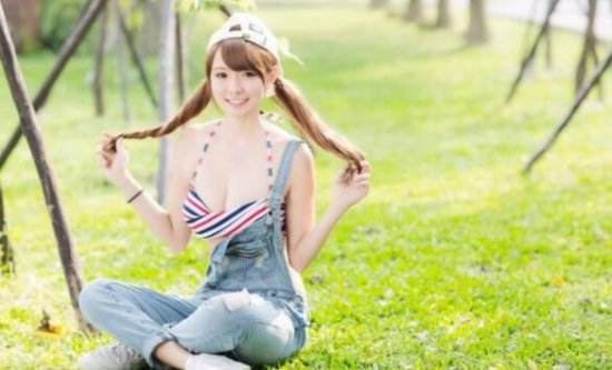 台湾美女玩家林莎犯规写真 还有游戏宅属性