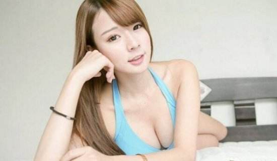 台湾美女玩家林莎犯规写真 还有游戏宅属性