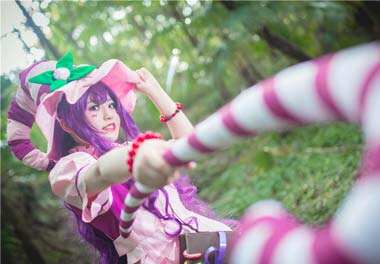 萌妹子COS糖果女巫 璐璐甜美梦幻的魔法世界