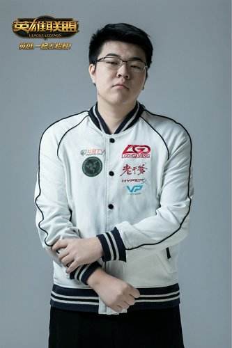 韦神归来!LGD新赛季盼腾飞