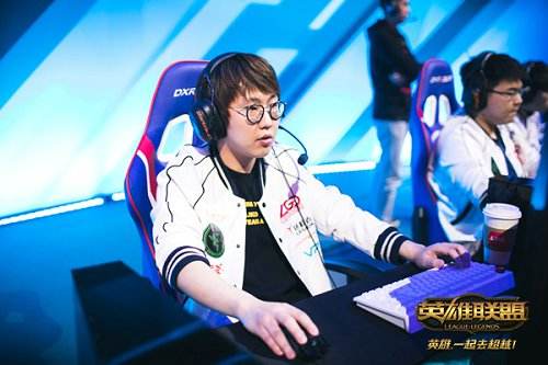 LPL春季赛战火重燃:IM对阵SS Ben4迎战SofM