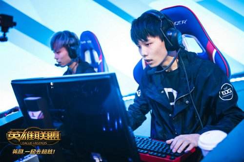 翠神首秀助LGD拿下赛季首胜 QG与VG大战将启