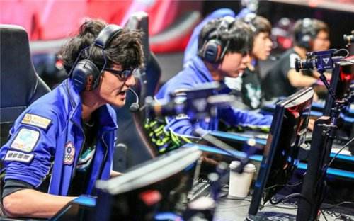 打游戏注孤生?电竞专业女生报考比例高达48%