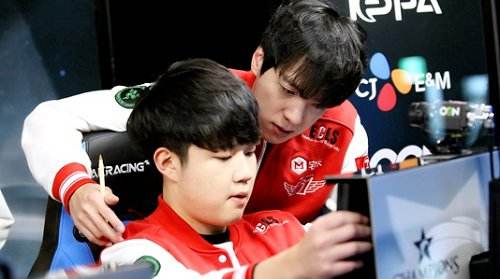 战术状态全方位领先 KT恐难战胜SKT战队