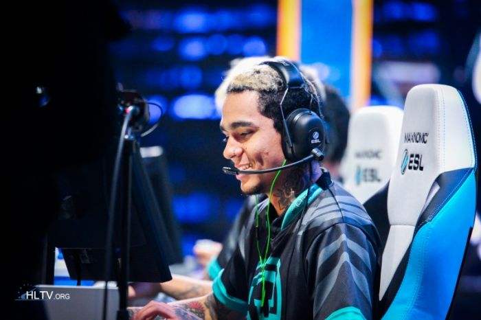 图集:IEM Katowice 半决赛现场图集集锦