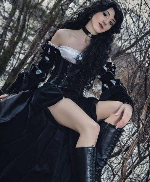 《巫师3》性感热烈叶奈法神级别COSPLAY