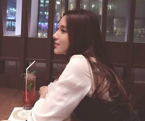 lpl新女解说Rita是谁 Rita小雨桑个人资料照片