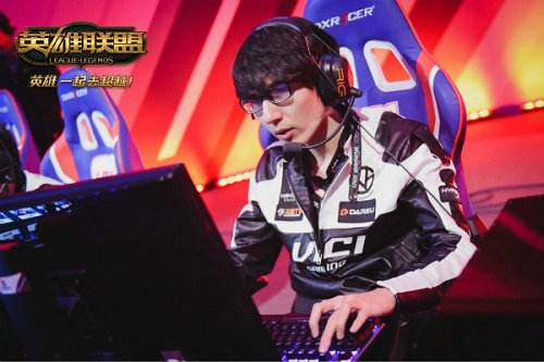 4月8日LPL赛事预告：Scout与Xiye中路斗法