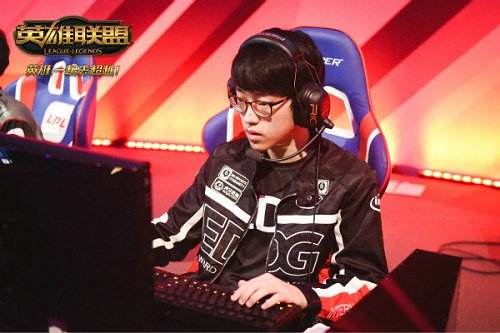 B组最后一张门票 VG与Newbee谁将进入保级?