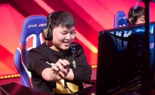 吃兵三路难Carry:Uzi是否老矣巅峰不再