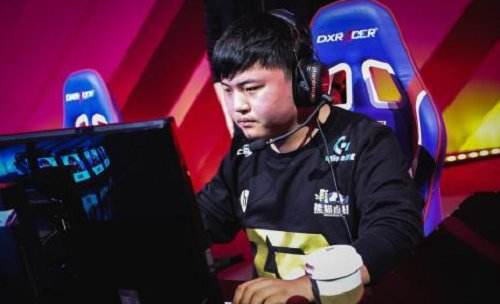 吃兵三路难Carry:Uzi是否老矣巅峰不再