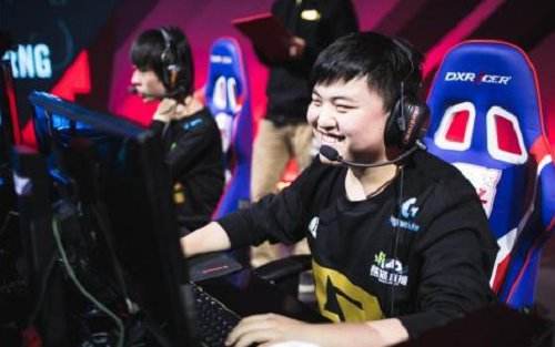 吃兵三路难Carry:Uzi是否老矣巅峰不再