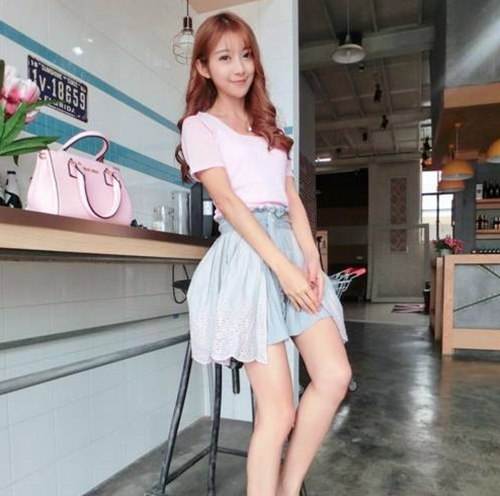 春心萌动360度无死角 美女侧颜福利来袭