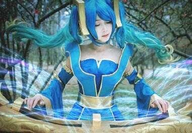 琴瑟仙女娑娜COS 养眼福利不可错过