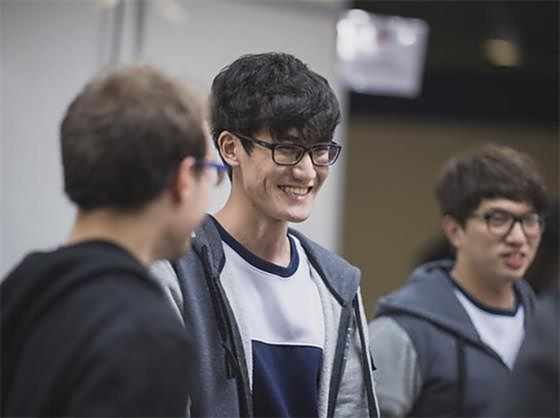 抗韩奇侠还是BP奇侠？析SKT为何金身被破