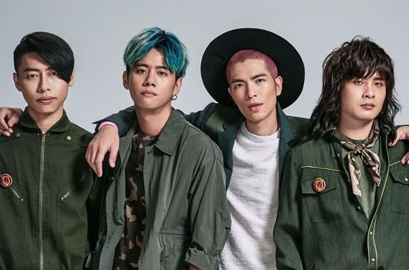 萧敬腾倾情献唱S7总决赛单曲《爱的大未来》