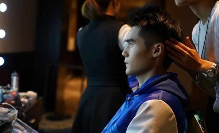 《DOTA2》完美大师赛开战 中外选手定妆照