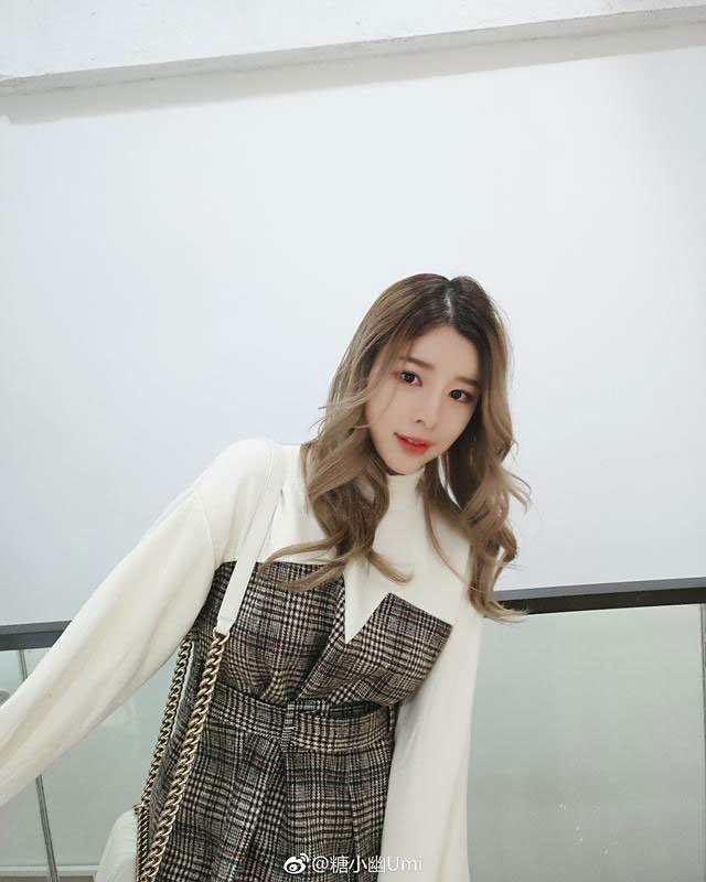 Ddoinb女朋友是谁 Doinb女友糖小幽照片