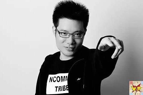 大司马真皮网咖介绍 同款铁饭盆盛美食真的皮