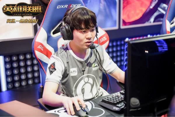 宿命对决再上演 WE交锋IG点燃LPL五周年