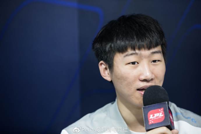 Rookie赛后:挑战自己 风格跟以前不一样