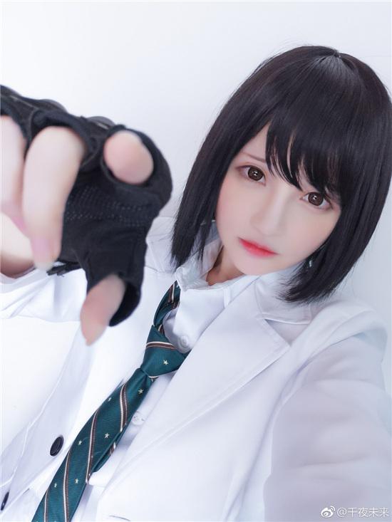 萌系美少女精心COS绝地求生,大长腿简直摄人心魂