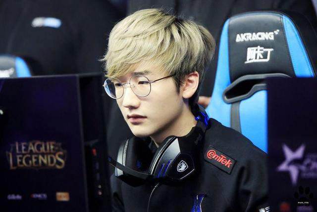 Kkoma向小花生道歉:看来当初是我看错了