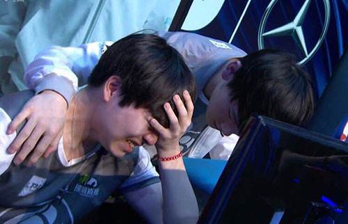 IG无缘春季总决赛 赛后Rookie泪洒现场