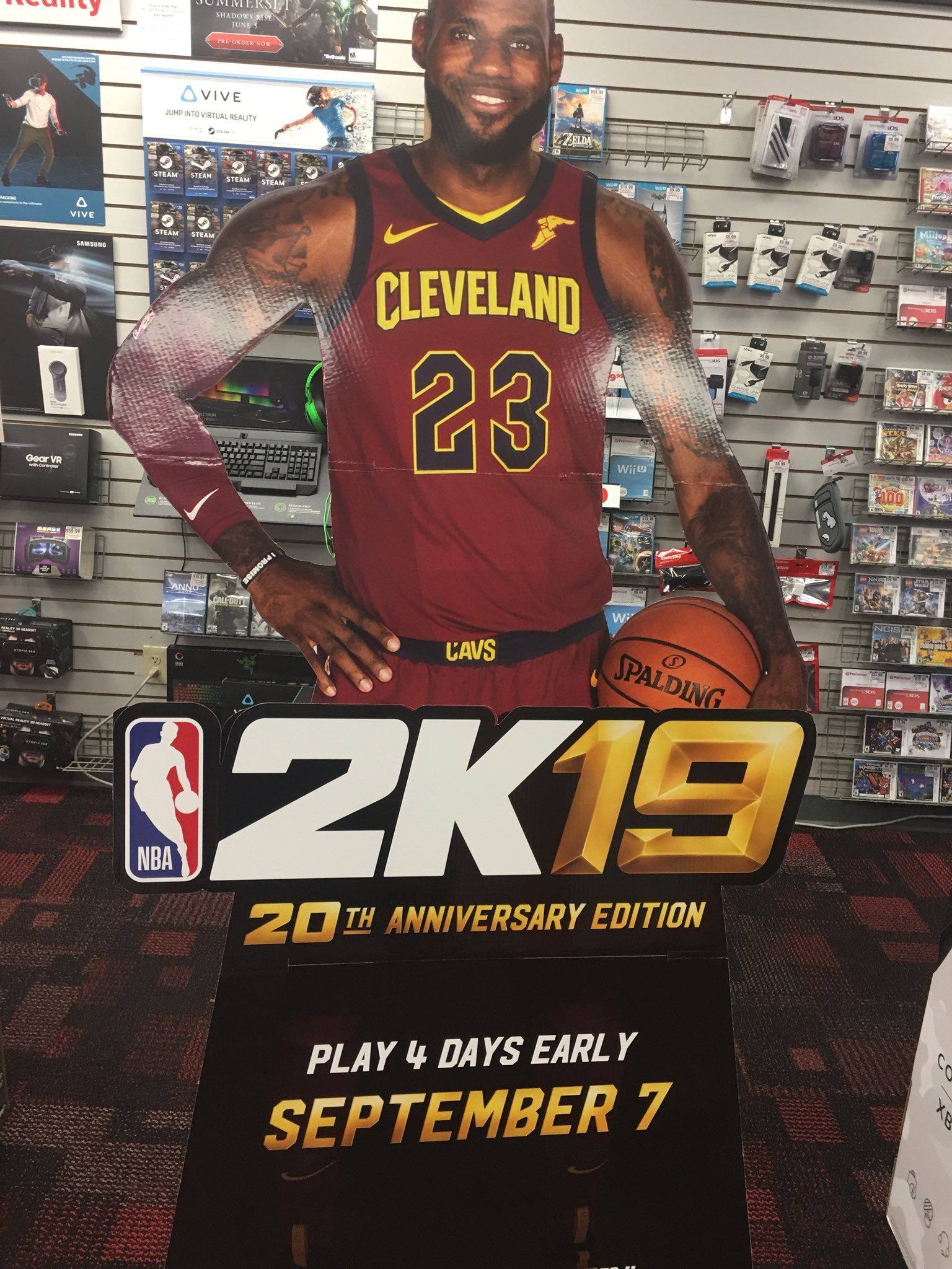 《NBA 2K19》泄露!詹姆斯喜上封面