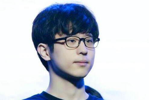 RNG战队双套方案并进 S6夺冠LPL不容小觑