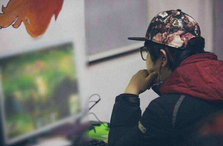 VG教练Homme坚持：中韩选手实力差距并不大