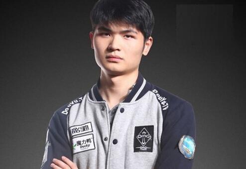 lol历史上的1月22日:无状态获中国第一电竞选手