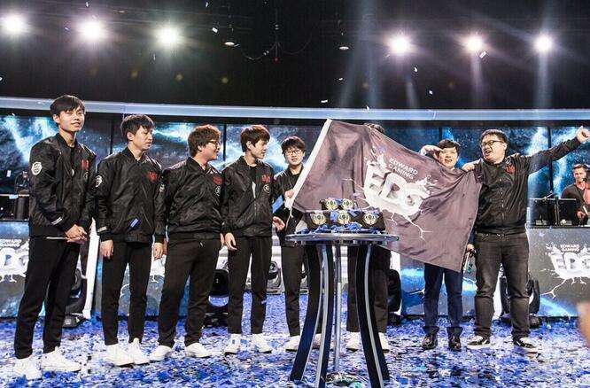 Koro1曾经的童扬:朝思暮想 人在远方