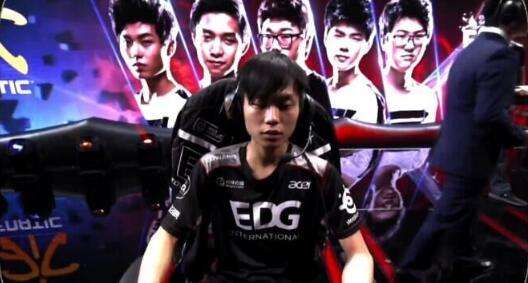 Koro1曾经的童扬:朝思暮想 人在远方