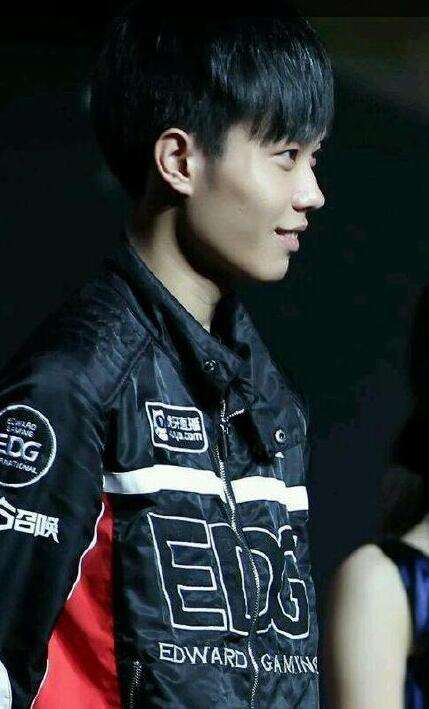 Koro1曾经的童扬:朝思暮想 人在远方