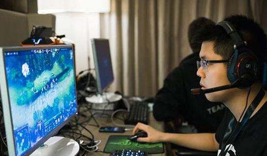 Dota2上海特锦赛 比赛未至战斗却已打响