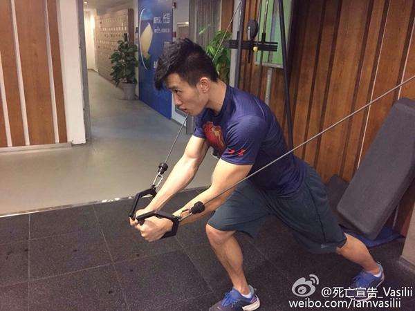 宣告领衔 lol电竞圈屌丝逆袭的四大选手