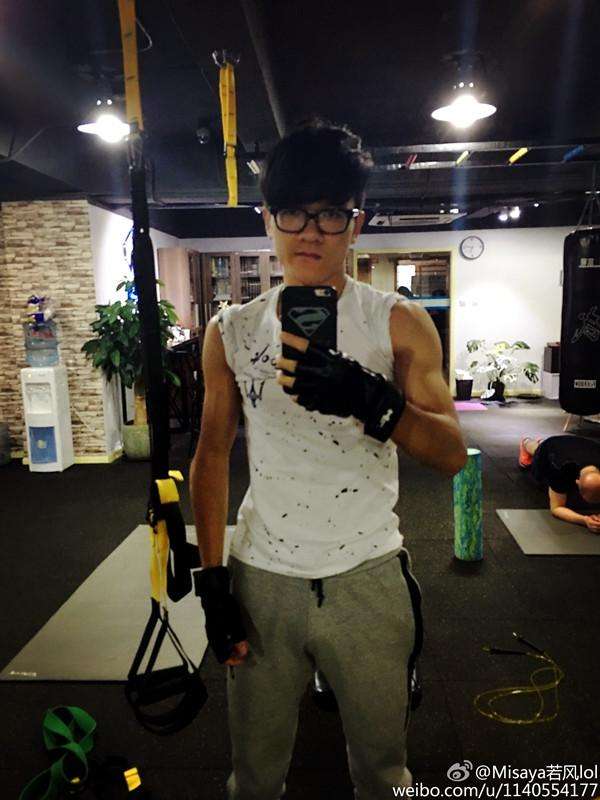 宣告领衔 lol电竞圈屌丝逆袭的四大选手