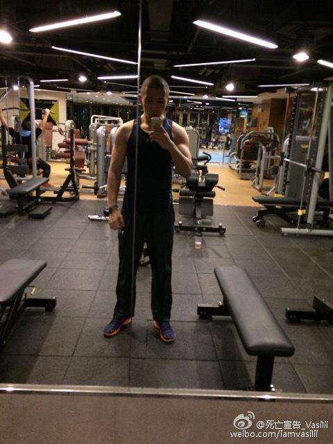 宣告领衔 lol电竞圈屌丝逆袭的四大选手