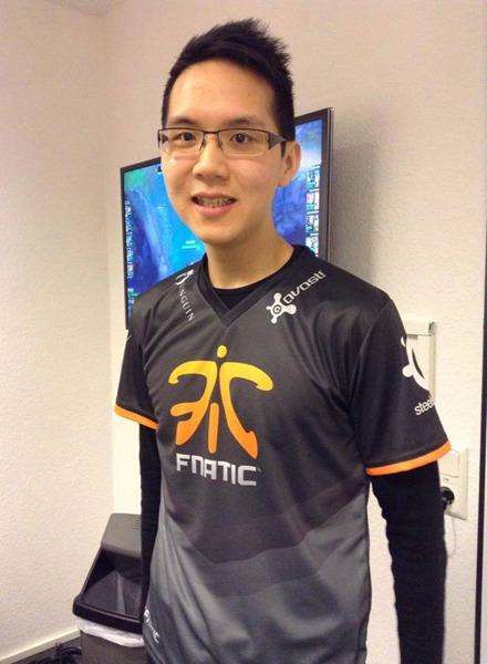 宣告领衔 lol电竞圈屌丝逆袭的四大选手