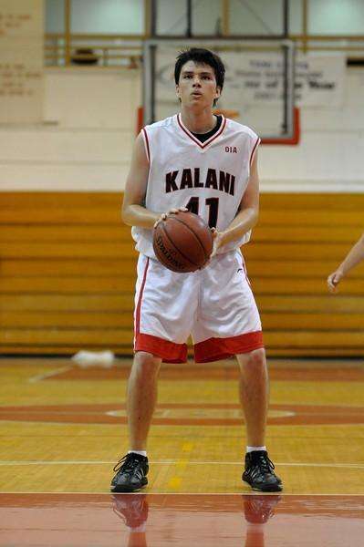 宣告领衔 lol电竞圈屌丝逆袭的四大选手