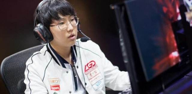 LOL官方每周战队排行：SKT仅为B级战队