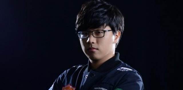 LOL官方每周战队排行：SKT仅为B级战队